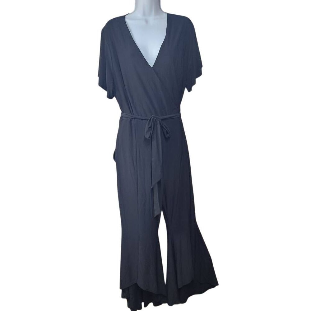 Cato Black Wide Leg Jumpsuit Women's 18/20W Belted Flutter Sleeve Stretch - Picture 2 of 7